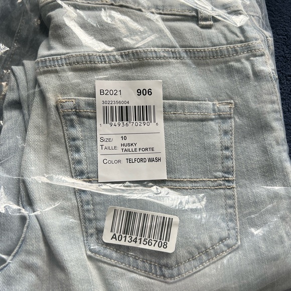 NWT Jean bundle - Picture 8 of 8